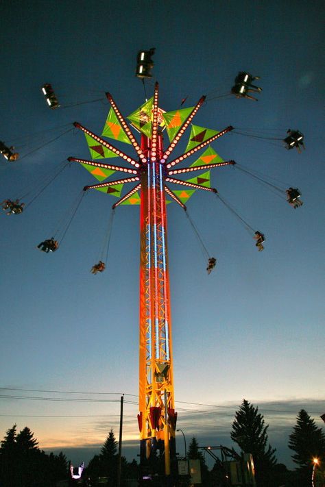 water front park the rose festival june. portland, oregon Scary Rides, Alameda County Fair, Scary Carnival, Fair Rides, Oregon Living, Portland Travel, Downtown Portland, Amusement Park Rides, Carnival Rides