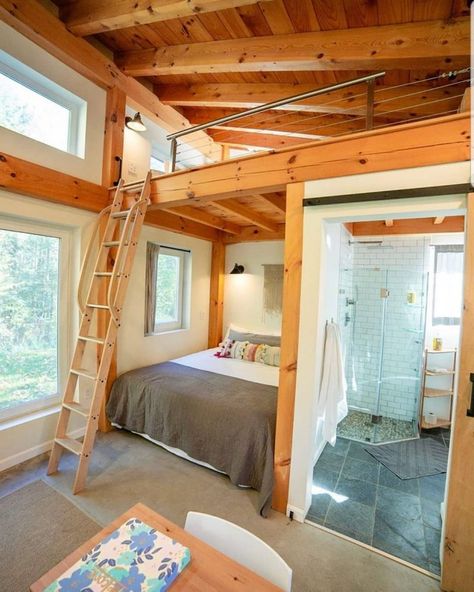 Tiny House Luxury, Diy Tiny House, Small Tiny House, Tiny House Interior Design, Shed Home, Shed To Tiny House, Tiny House Loft, House Loft, Best Tiny House