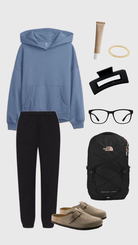 #backtoschool #fitinspo #school #college #collegefit #comfy #hoodie Hoodie Outfit School, Sahm Wardrobe, Clogs Outfits, Comfy School Outfits, Sweatpants Outfits, School Fit, Casual Preppy Outfits, Cute Lazy Outfits, Lazy Outfits