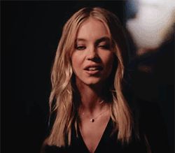 Sydney Sweeney Gif Hunt, Sydney Sweeney Gif, Summer Gif, Cassie Howard, Teenage Girl Room, Kol Mikaelson, Icon Gif, Glen Powell, First Blood