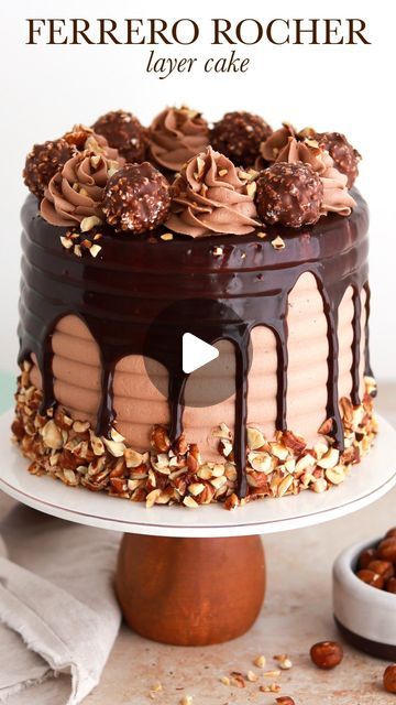 Chocolate Cake Ferrero Rocher, Ferrero Rocher Cake Recipe, Cake Ferrero Rocher, Ferrero Cake, Chocolate Cake With Nutella, 40th Birthday Cake For Women, Cake With Nutella, Rocher Cake, Nutella Ganache