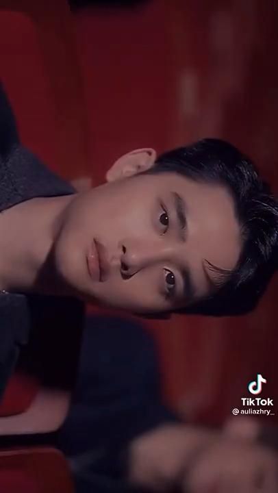 #kyungsoo #dokyungsoo #dohkyungsoo #dks #exodo #exo #weareone #weareoneexo #exoonearewe #kpop Exo Baekyeol, Exo Lucky, Exo Abs, Exo Baekhyun Funny, Exo Music, Exo Concert, Exo Album, Exo Songs, Exo Edits