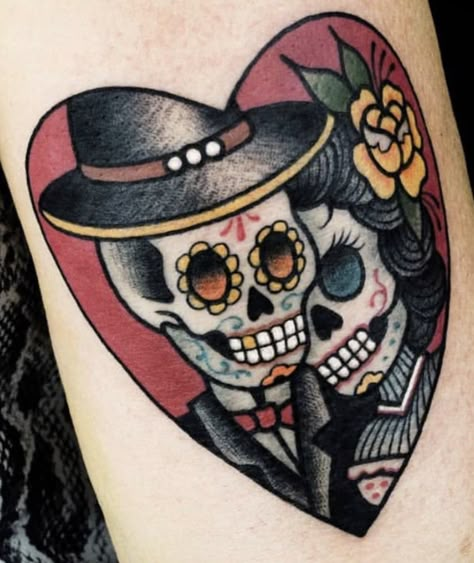 Skull Couple Tattoo, Skull Tattoo Flowers, Mexican Tattoo, Traditional Tattoo Old School, Catrina Tattoo, Traditional Tattoo Inspiration, Mexican Art Tattoos, Food Tattoos, Traditional Style Tattoo