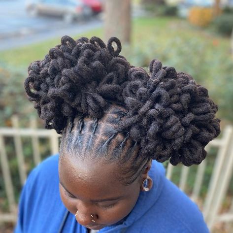 Handmade Locs, Locs Inspiration, Loc Nation, Dreads Hairstyles, Twists Hairstyles, Natural Hair Weaves, Hype Hair, Flower Bun, Short Locs