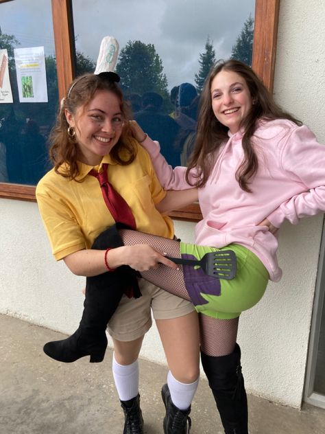 Spongebob Duo Costume, Spongebob Patrick Costume, Patrick And Spongebob Costume, Sponge Bob And Patrick Costumes, Spongebob Couple Costume, Trendy Halloween Costumes Women, Sponge Bob Costume, Spongebob Costume Ideas, Spongebob And Patrick Costumes