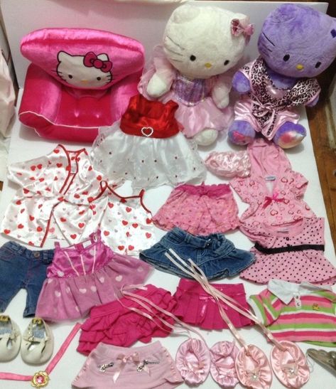 Build A Bear Outfits Y2k, Hello Kitty Build A Bear Clothes, Buildabear Clothes, Hello Kitty Chair, Build A Bear Hello Kitty, Hello Kitty Build A Bear, Bear Hello Kitty, Bear Aesthetic, Build A Bear Outfits