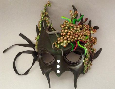 Dark Olive Green Forest Earth Medusa Masquerade Ball Mask with snakes Dark Masquerade, Birthday Halloween Costume, Masquerade Dance, Masquerade Ball Party, Masquerade Ball Mask, Ball Mask, Halloween Costume Party, Party Mask, Ball Party