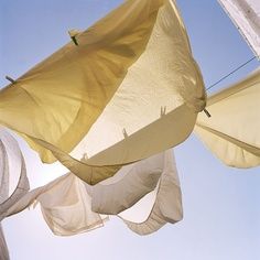 Laundry On The Line, Washing Lines, Clothes Lines, Blowin' In The Wind, Fresh Laundry, Morning Mood, Wind In My Hair, Blowing In The Wind, Vintage Laundry