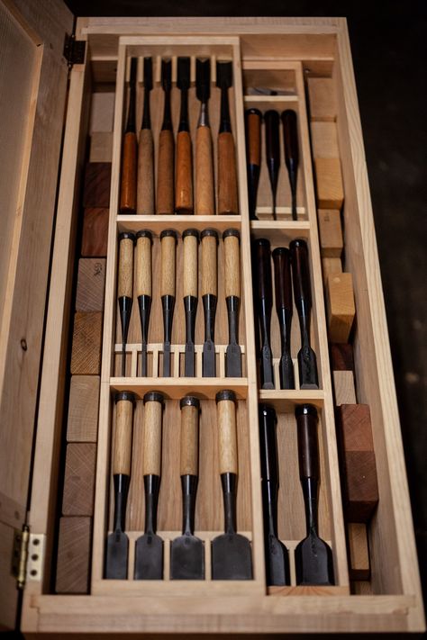 Hybrid Japanese and Western Tool Chest | by Zuye Zheng | Medium Wood Tool Chest, Japanese Woodworking Tools, Japanese Woodworking Projects, Japanese Carpentry, Traditional Japanese Design, Wood Tool Box, Japanese Tools, Wooden Tool Boxes, Japanese Joinery