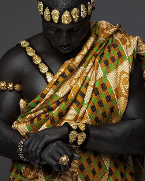 GODWIN.🇬🇭 on Instagram: “Always Remember Who You Truly Are 👑 .  #melanin #melaninpoppin #instagood #royalty #blackempowerment #king #queen @iloveghana…” Black Royalty, African Royalty, African Traditions, Style Africain, Kente Cloth, African People, African History, Afro Art, African Men