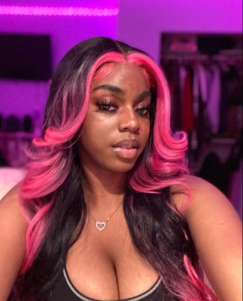 Pink and Black Lace Front Wig Vice Unit 10, Synthetic Wig Hairstyles, Diy Lace Wig, Black Women Lace Front Wigs, Black Hair Wigs, Lacefront Wig, Highlight Color, Girly Pop, Synthetic Lace Wigs