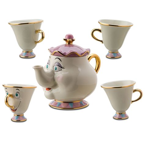 Disney tea cups. I want this! Beauty And The Beast Teapot, Deco Disney, Mrs Potts, Disney Home Decor, Disney Decor, Disney Beauty And The Beast, Teapots And Cups, My Cup Of Tea, Best Tea