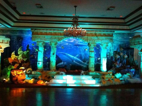 Decor For Events, Mermaid Cave, Lost City Of Atlantis, Fantasy Party, Underwater Images, Adult Party Themes, Underwater Theme, Party Queen, Prom Theme