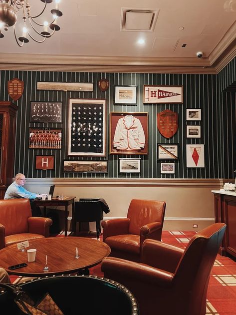 Country Club Room Aesthetic, Polo Club Interiors, Ivy League Interior Design, Country Club Aesthetic Home, Collegiate Aesthetic Decor, Collegiate Interior Design, Ralph Lauren Man Cave, Golf Club House Interior Design, Country Club Interior Design