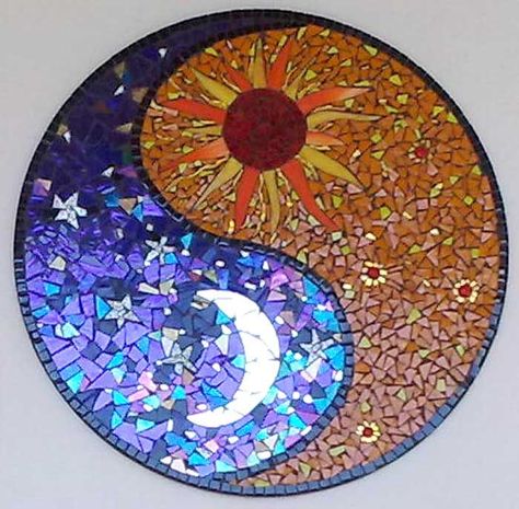 1000+ ideas about Mosaic Patterns on Pinterest | Mosaics, Free ... Mosaic Design Ideas, Free Mosaic Patterns, Easy Mosaic, Digital Ideas, Mosaic Stepping Stones, Yin Yang Art, Mosaic Table Top, Mosaic Garden Art, Mosaic Inlay