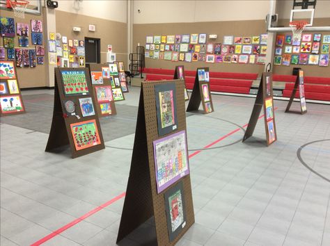 Made these 4.5 foot tall, double-sided displays for our annual art show for $14 each. Tied them together with twine and hung art with tape. Easy, lightweight, they fold flat, durable....run to Lowes right now! معرض فني, Classe D'art, School Displays, Art And Craft Videos, Exhibition Display, School Art Projects, Middle School Art, Classroom Displays, Camping Art