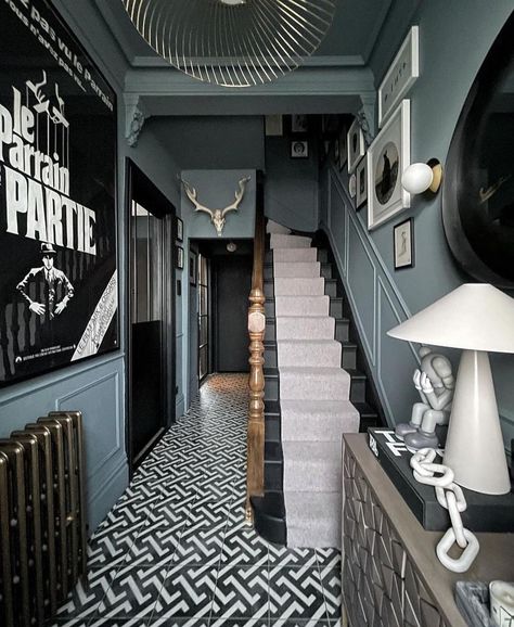 Black Skirting Boards Hallway, Gothic Hallway Ideas, Dark Grey Hallway Ideas, Dark Academia Hallway, Grey Hallway Ideas Stairways, Dark Grey Hallway, Victorian Entrance Hall, Victorian Hallway Ideas, Victorian Tiled Hallway