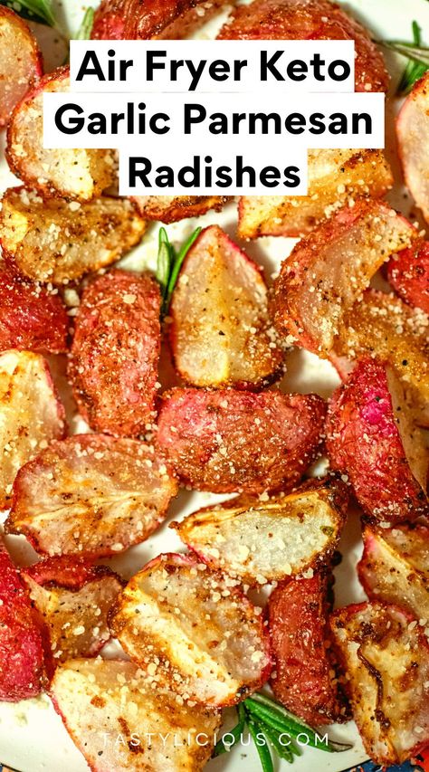 Garlic Parmesan Air Fryer Roasted Radishes |Crispy Air Fryer Keto Radishes | keto garlic parmesan radishes | garlic parmesan radishes in the air fryer Air Fryer Radishes, Air Fryer Recipes Healthy Low Carb, Air Fryer Recipes Keto, Radish Chips, Veggie Fries, Roasted Radishes, Radish Recipes, Vegetarian Sides, Low Carb Sides