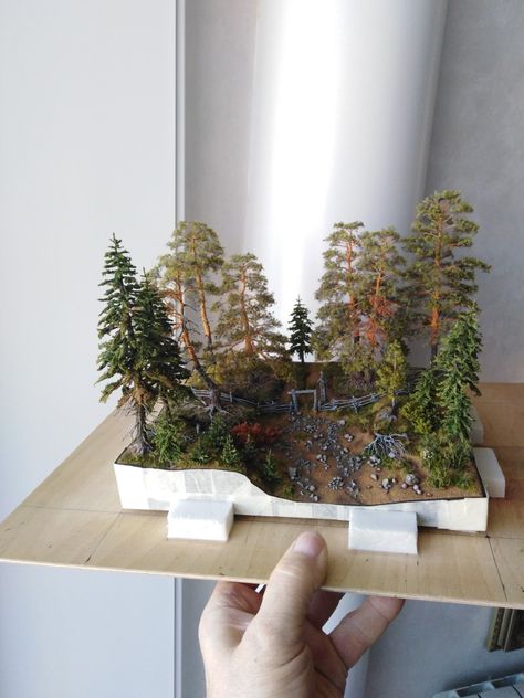 N Scale Train Layout, Game Terrain, Model Tree, Wargaming Terrain, Creation Crafts, Miniature Trees, Military Diorama, Terraria, Flower Food