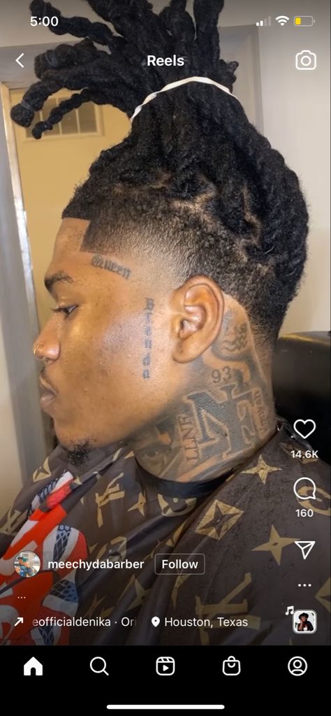 Fade Dreads Men, Dread Tattoo Design, Dreads With Shaved Sides Men, Haircuts For Dreads, Haircut For Men With Dreads, Taper Fade Haircut Dreads, Quick Dread Styles Men, Dread Style For Men, Temp Fade Locs