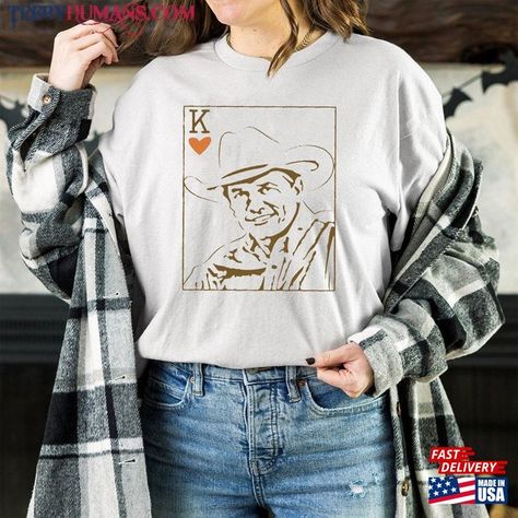 George Strait Shirt King Of Country 2023 Tour Unisex Classic Check more at https://teebyhumans.com/product/george-strait-shirt-king-of-country-2023-tour-unisex-classic/ George Strait Shirt, George Strait, Concert Shirts, Concert Tshirts, Diy Shirt, My Style, Concert, Sewing, Drawings