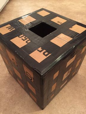 Cool Valentine Boxes, Unique Valentine Box Ideas, Rubicks Cube, Valentines Card Holder, Minecraft Valentines, Valentine Boxes For School, Kids Valentine Boxes, 80s Party Decorations, Valentine Card Box