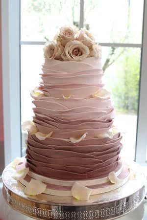 Wedding Cake Mauve, Dusty Pink Wedding Cake, Dusty Rose Wedding Cake, Dusty Pink Cake, Dusty Rose Cake, Mauve Wedding Cake, Wedding Cakes Rustic Vintage, Pink Ombre Cake, Dusty Pink Weddings