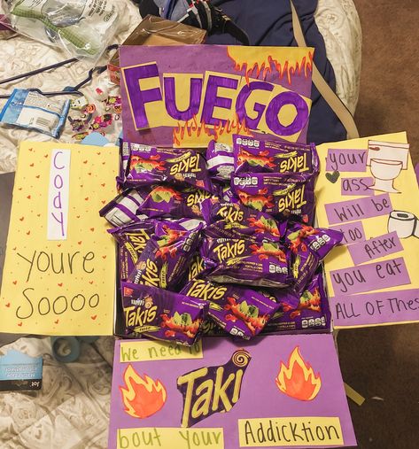 #Deployment #carepackageideas Takis  jokes Taki Chips Gift Basket, Takis Gift Basket Ideas, Takis Chips Bouquet, Takis Chips Aesthetic, Spicy Chips, Deployment Care Packages, Mexican Snacks, Teenager Birthday, Mexican Street Food