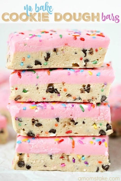 So delicious, these no bake cookie dough bars are easy to make and no baking required! You'll love this easy cookie bar dessert with sprinkles! Cookie Bars Easy, No Bake Cookie, No Bake Cookie Dough, Bake Easy, Cookie Dough Bars, Quick Easy Desserts, Baking Recipes Cookies, Easy No Bake Desserts, No Bake Bars