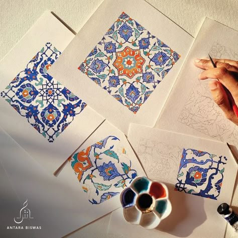 Geometric Pattern Watercolor, Watercolour Islamic Art, Pattern Art Drawing, Free Instagram Template, Islamic Art Design, Kitchen Paintings, Insta Design, Islam Art, Persian Art Painting