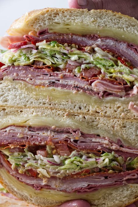 Lunch Meat Sandwiches Ideas, Italian Grinder Sandwich Recipes, Italian Grinder Sandwich, Grinder Salad Sandwich, Grinder Sandwiches, Italian Sandwich Recipes, Italian Grinder, Marinated Salad, Grinder Salad