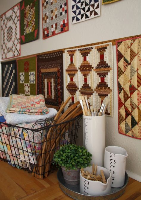 Temecula Quilt Company: Living With Little Quilts Solid Fabric Quilts, Tiny Nails, Crafting Room, Bed Quilts, Quilt Display, Doll Quilts, Vintage Business, Quilts Decor, Quilting Room