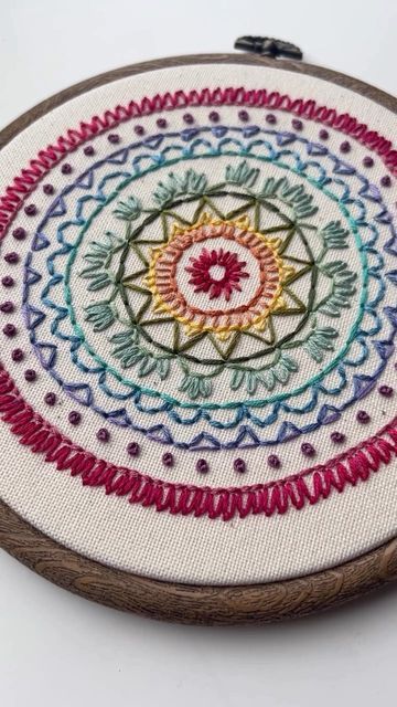 Embroider Mandalas, Embroidered Mandalas Embroidery Designs, Niddle Punch, Embroidery Mandala, Doodle Embroidery, Embroidered Mandala, Mandala Embroidery, Chakra Design, Embroidery Hoop Art Diy