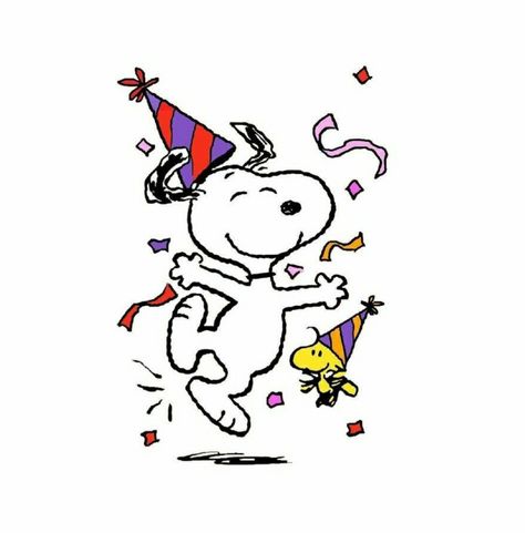 Woodstock And Snoopy, Charlie Brown Birthday, Happy Birthday Stickers, Birthday Snoopy, Birthday Cake Drawing, Happy Birthday Wishes Snoopy, Snoopy Celebrating, Snoopy Wallpaper Happy Birthday, Snoopy Stickers Png