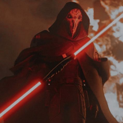 Supervillain Oc, Sith Apprentice, Star Wars Species, Star Wars Sith, Dark Side Star Wars, Star Wars Characters Pictures, Star Wars Light Saber, Sith Lord, Darth Maul