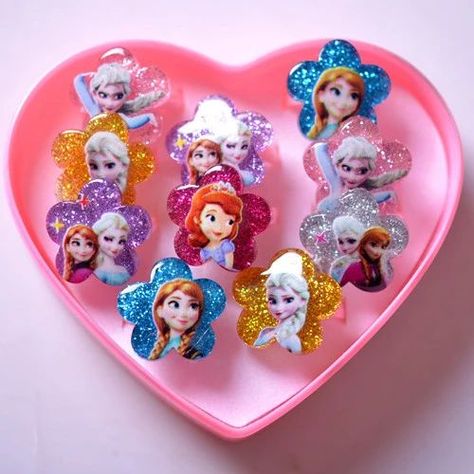 10pcs set Disney princess children ring boxed girl Frozen Elsa ring children day birthday gift doll Accessory jewelry Disney Princess Toys Frozen, Disney Frozen Gift, Disney Frozen Toys, Disney Princess Toys, Children Day, Frozen Toys, Elsa Birthday, Princesses Disney, Trolls Birthday Party