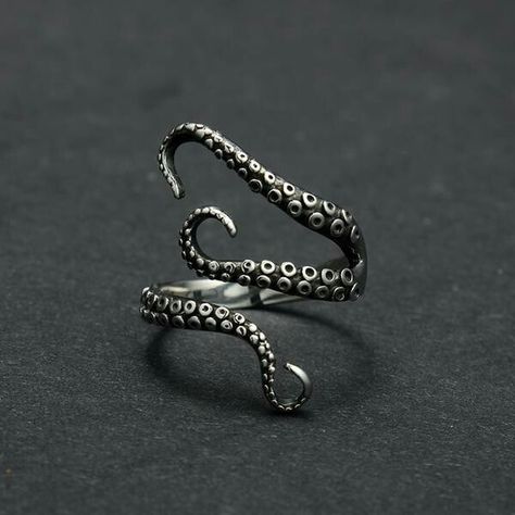 Tentacle ring Ragnor Fell, Squid Rings, Tentacles Ring, Octopus Ring, Marketing Training, Funky Jewelry, Gothic Jewelry, 14kt Gold, Free Jewelry