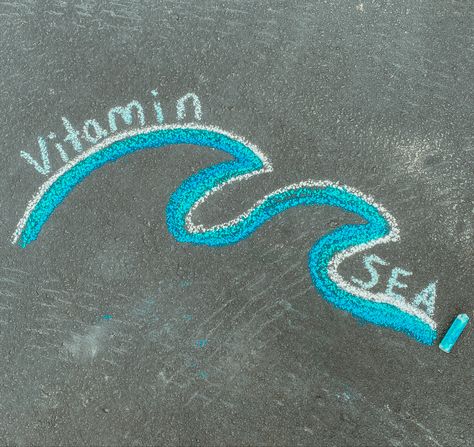 Tropical Chalk Art, Summer Chalk Ideas, Fun Chalk Art, Ocean Theme Party, Teen Summer, Sidewalk Chalk Art, Sidewalk Art, Sidewalk Chalk, Chalk Drawings