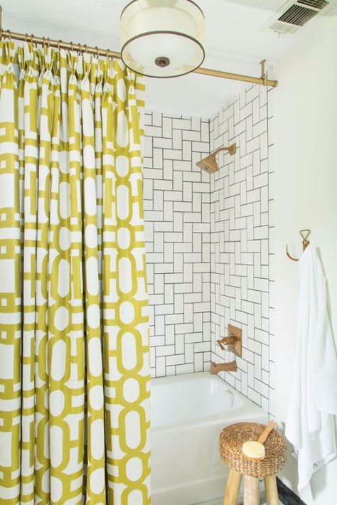 DIY Tile Ideas - Uptown Savvy Retro Style Studio Tiling - Creative Crafts for Bathroom, Kitchen, Living Room, and Fireplace - Awesome Shower and Bathtub Ideas - Fun and Easy Home Decor Projects - How To Make Rustic Entryway Art http://diyjoy.com/diy-tile-ideas Chartreuse Bathroom, Herringbone Subway Tile, Yellow Shower Curtains, Bathroom Themes, Diy Bathroom Remodel, Yellow Bathrooms, Bathroom Shower Tile, Home Luxury, Basement Bathroom