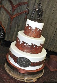 Country Themed Wedding Cake, Sweet 16 Country Theme Ideas, Western Sweet 16 Ideas, Western Sweet 16, Western Wedding Cake, Western Wedding Cakes, Cowboy Cakes, Country Western Wedding, Cowboy Decor