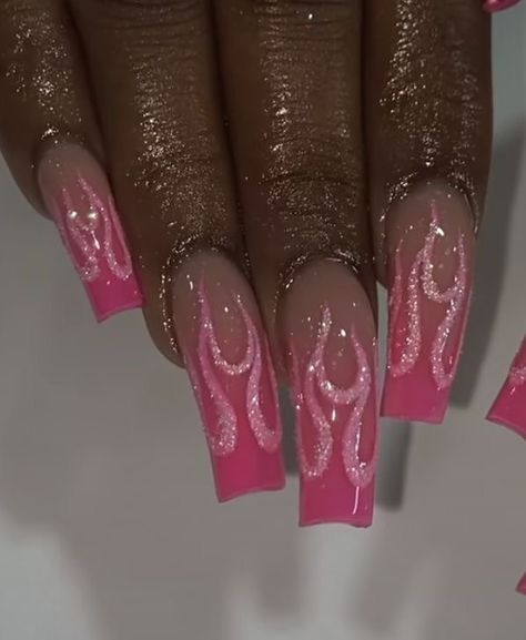 Orange Fire Nails, Long Baby Pink Acrylic Nails, Birthday Nails Sparkle, Pink And Sparkle Nails, Birthday Pink Nails, Pink Birthday Nail Designs, Pink Nails Sparkle, Nail Ideas Y2k Long, Pink Bling Acrylic Nails