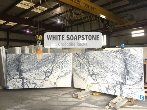 White soapstone White Soapstone, Kitchen Vibes, Crocodile Rock, Marble Slabs, Man Cave Home Bar, Master Bath Remodel, White Onyx, Material Textures, Kitchen Diy