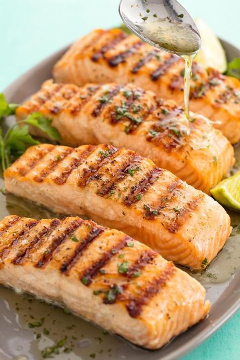 Cilantro Lime Grilled Salmon Vertical Summer Fish Dinner, Fish Dinner Ideas, Best Grilled Salmon Recipe, Cilantro Lime Salmon, Salmon Fillet Recipes, Grilling Recipes Sides, Grilled Fish Recipes, Grilled Seafood Recipes, Grilled Salmon Recipes