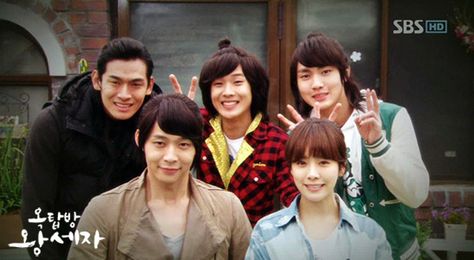 Rooftop Prince Kdrama, Rooftop Prince, Best Romantic Comedies, Park Yoo Chun, Foreign Movies, Asian Film, Best Dramas, Fantasy Story, Korean Dramas