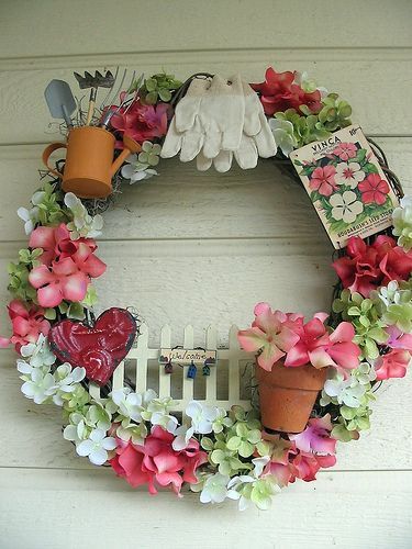 Dekoratívne Vence, Garden Wreath, Door Wreaths Diy, Deco Originale, Wreaths And Garlands, Seasonal Wreaths, Deco Floral, Cool Ideas, Spring Diy