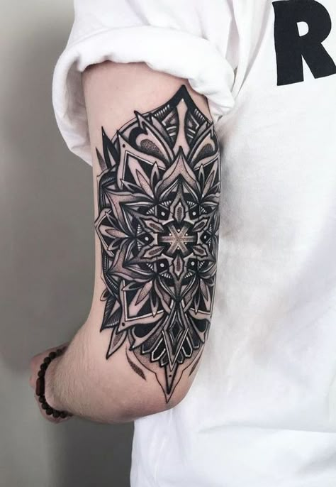 Are you looking for mandala tattoo designs? Don't waste your time searching through 1,000+ web pages. We’ve collected 50+ best tattoo ideas for you in our article. Mandala Tattoo Men, Tato Mandala, Tricep Tattoos, Mandala Tattoo Designs, Mandala Tattoo Sleeve, Soul Tattoo, Elbow Tattoos, Upper Arm Tattoos, Beautiful Mandala