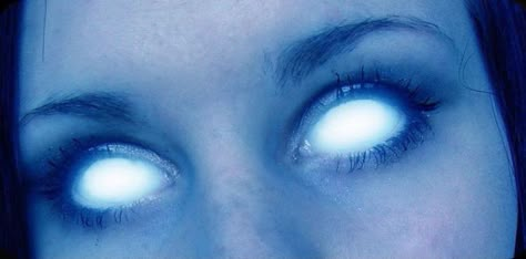 Blue Glowing Eyes, Pillars Of Eternity, Glowing Eyes, Silver Eye, Magic Aesthetic, Aesthetic Eyes, Harvest Moon, Hinata Hyuga, Character Aesthetic