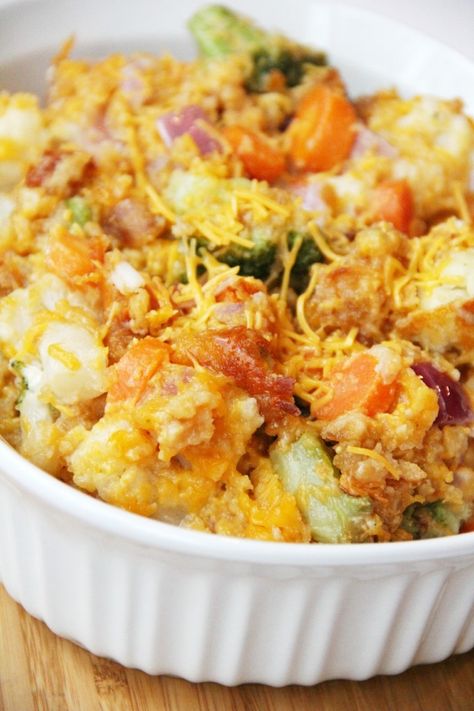 California Blend Vegetable Casserole: I make something very similar that I LOVE. Jill Vegetable Casserole With Ritz Crackers, California Blend Vegetable Casserole, Cheesy Vegetable Casserole, Cheesy Vegetables, Casserole With Ritz Crackers, Veggie Casserole Recipes, Cheesy Vegetable, Vegetable Casserole Recipes, Veggie Casserole