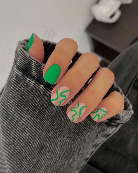 70 Cute Summer Nail Designs to Inspire You - HowLifeStyles Cute Summer Nail Designs, Nail Board, Summer Nail Designs, Short Gel Nails, Nagel Tips, Simple Gel Nails, Minimal Nails, Short Acrylic, Cute Gel Nails