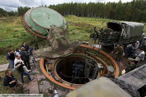 Missile Silo, Urban Decay Photography, Underground Shelter, Vault Doors, Underground Bunker, Home Defense, Heavy Machinery, Post Apocalypse, Hatches